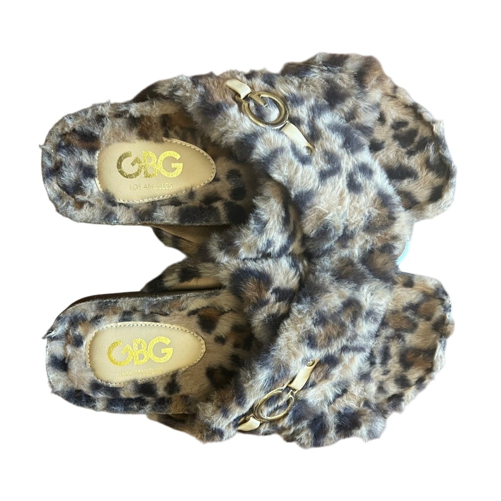 GBG Los Angeles Softest Leopard Print Faux Fur Slippers Size 7